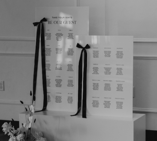 Seating Chart Wedding Sign Ideas: Acrylic, Linen, and Mirror Compared