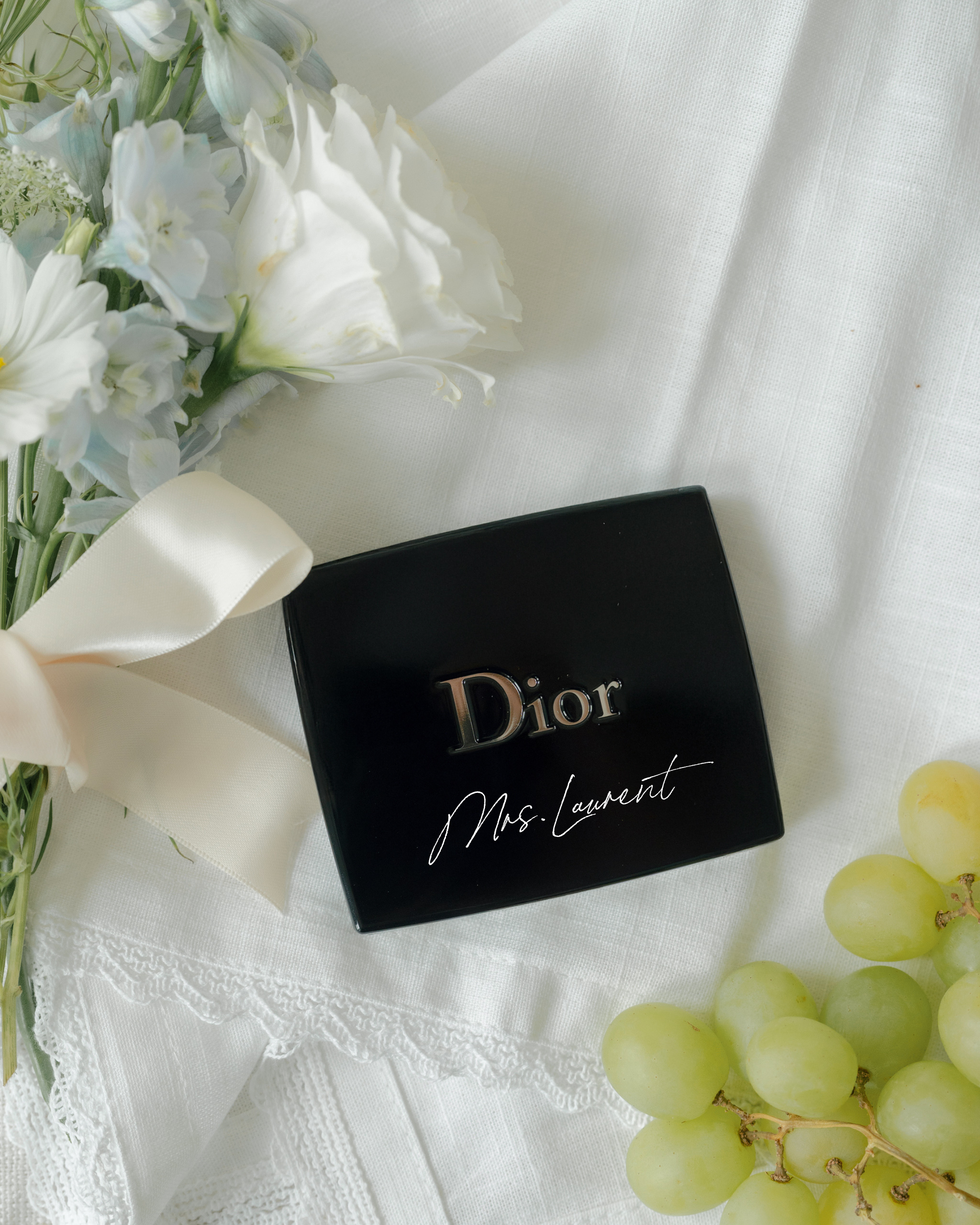 Blush Compact Lettering In Capri